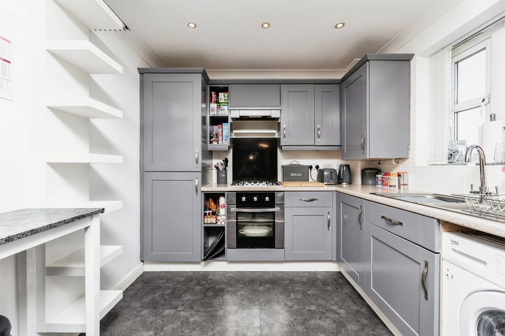 Additional image 12 of 2 bed flat for saleTwo Gates Way, Shafton, Barnsley S72