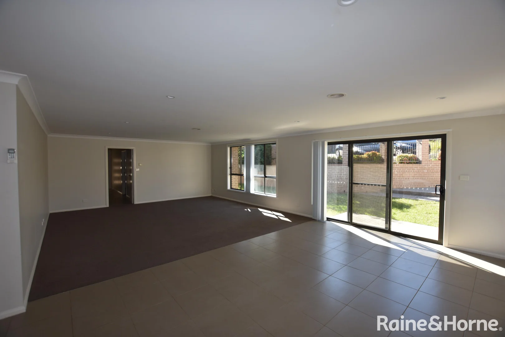 Additional image 3 of 5/20 Majestic Way, Orange NSW 2800