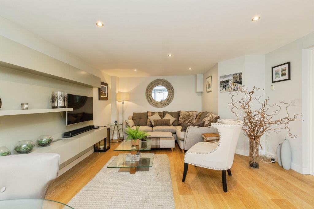 Additional image 2 of Rivers Street Mews, Bath