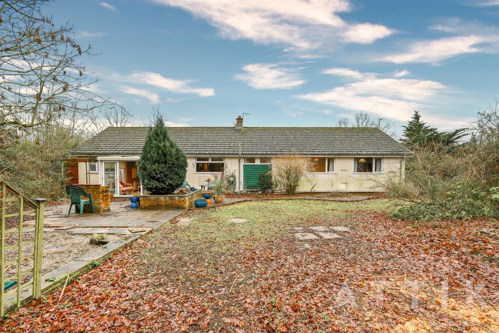 Additional image 5 of 5 bed detached bungalow for saleNorwich Road, Halesworth IP19