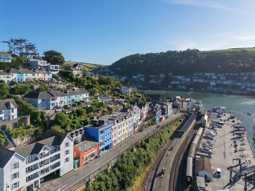 Additional image 2 of 3 bed flat for sale2 Marina View, Kingswear, Devon TQ6