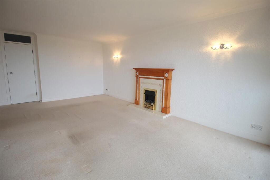 Additional image 5 of 2 bed flat for saleNorth Promenade, St. Annes, Lytham St. Annes FY8