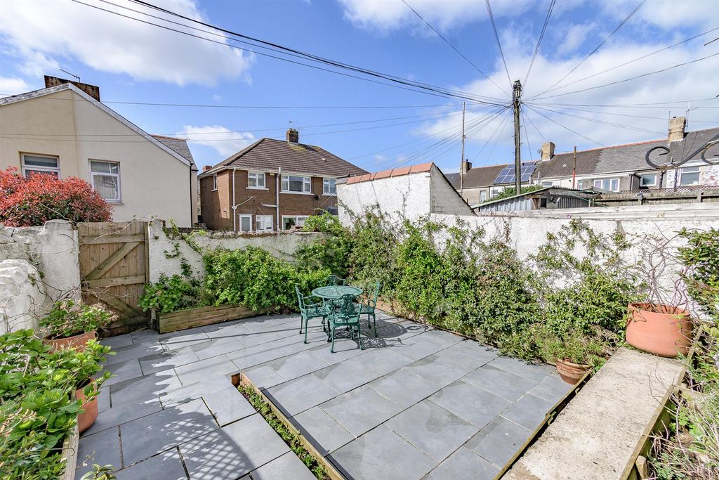Additional image 26 of 4 bed terraced house for saleCastleland Street, Barry CF63
