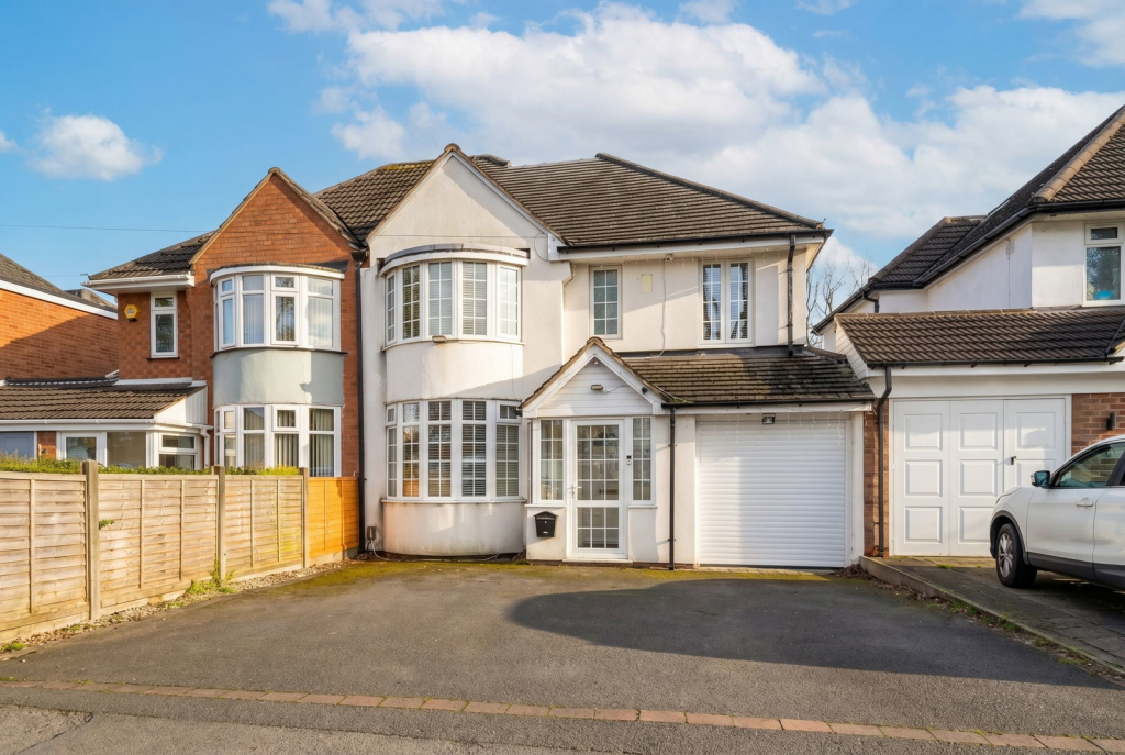 Ralph Road, Shirley, Solihull, B90 3JU
