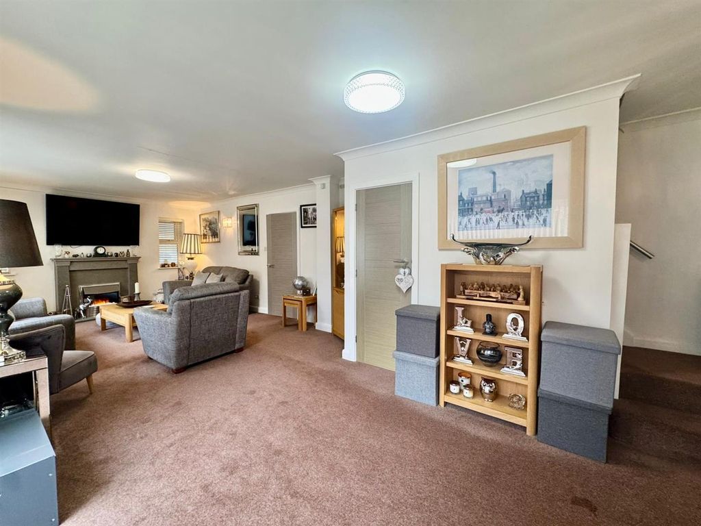 Additional image 14 of 4 bed detached house for salePark Bridge, Ashton-Under-Lyne OL7