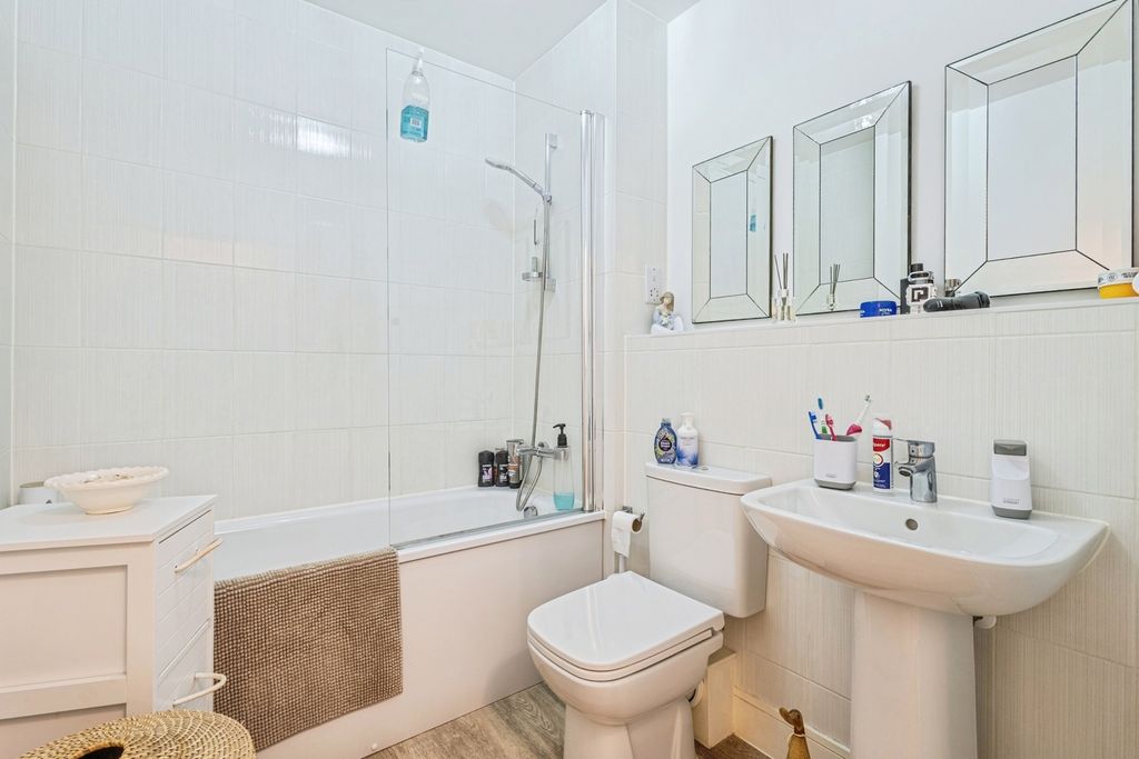 Additional image 9 of 1 bed flat for saleCranwell Road, Locking, Weston-Super-Mare, Somerset BS24