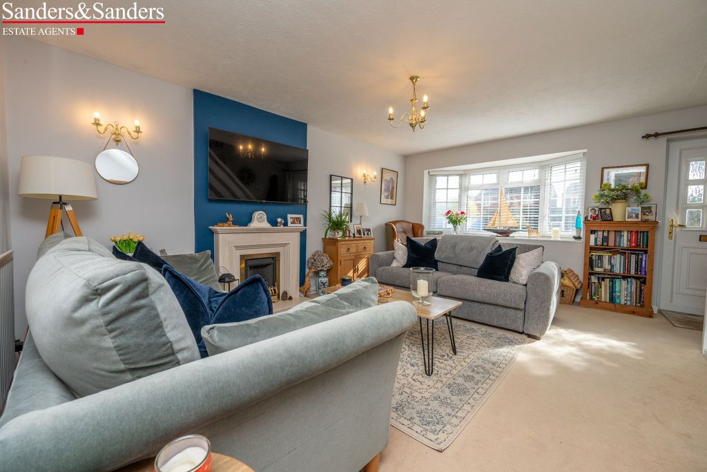 Additional image 2 of 2 bed terraced house for saleIcknield Row, Alcester B49