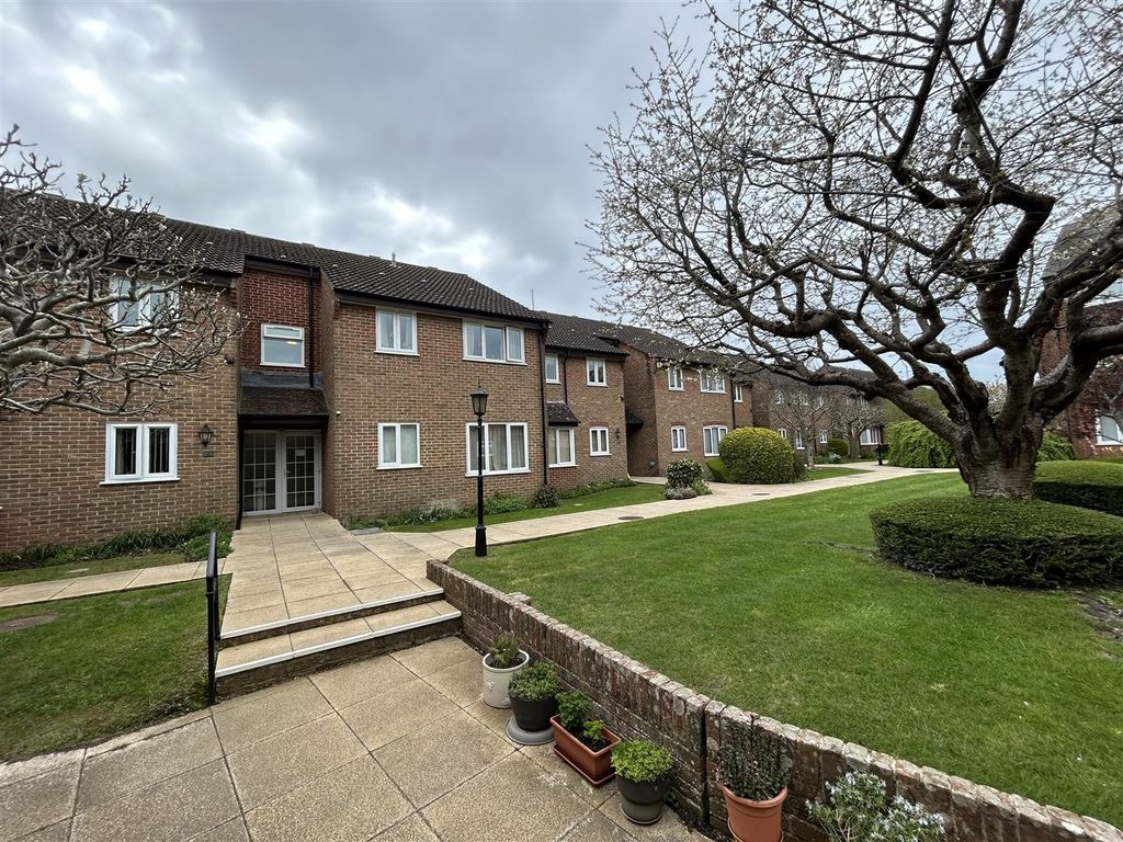 Additional image 8 of 2 bed flat for saleMeadow Court, Bridport DT6