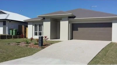 16 Flintwood Street, Rural View QLD 4740