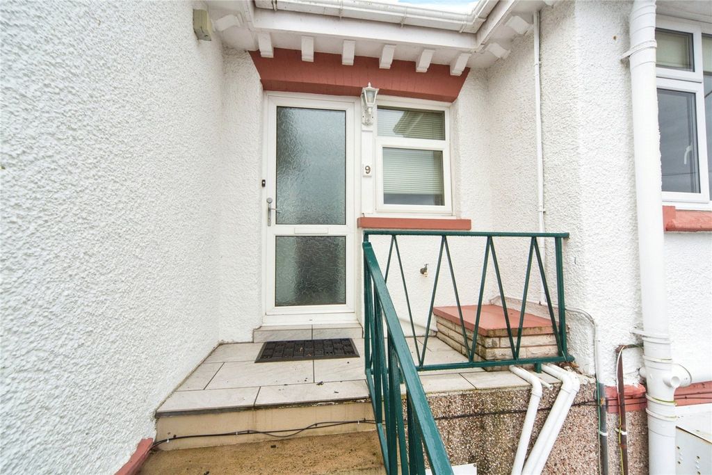Additional image 20 of 2 bed flat for saleWarren Drive, Deganwy, Conwy LL31
