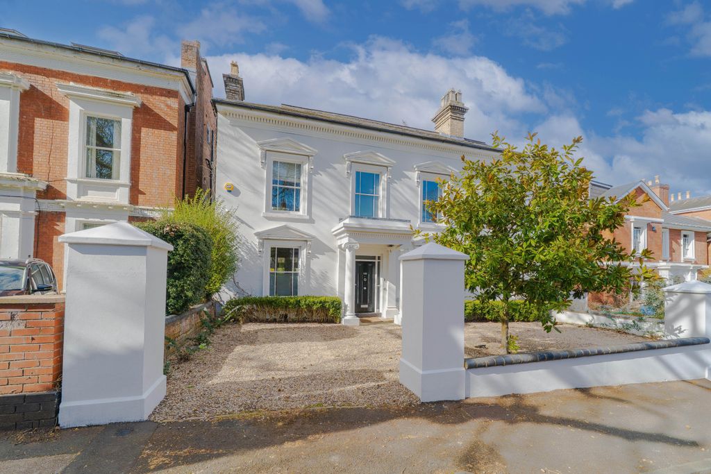 Additional image 40 of 6 bed detached house for saleGough Road, Edgbaston, Birmingham B15