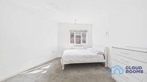 Empire Way, Wembley HA9, Room to rent