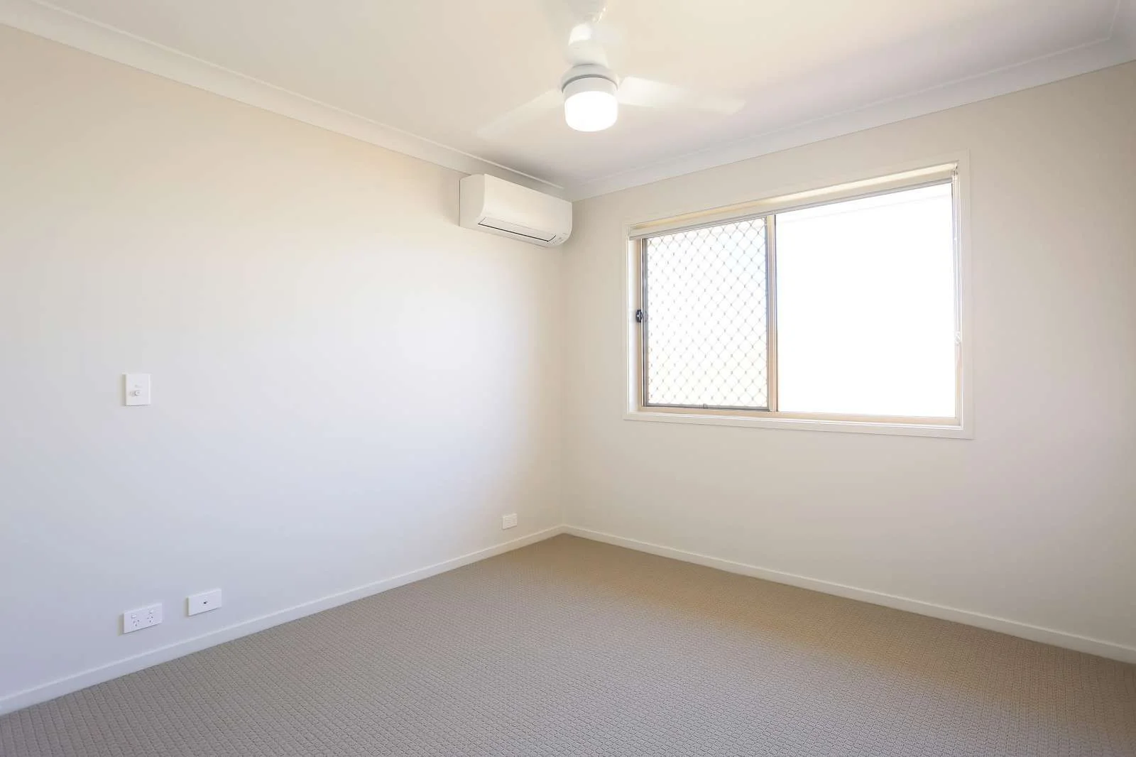 Additional image 4 of 2/25 Kanimbla St, Holmview QLD 4207