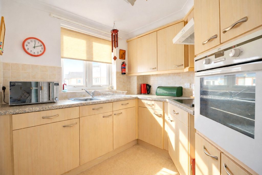 Additional image 2 of 2 bed flat for saleMills Way, Barnstaple, Devon EX31