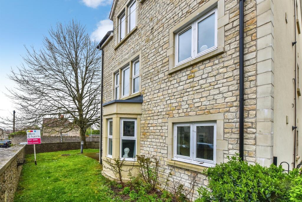 Bennett Gardens, Frome