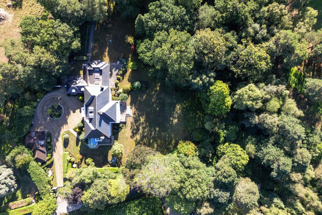 Additional image 16 of 8 bed detached house for saleSouth Drive, Wentworth, Virginia Water, Surrey GU25