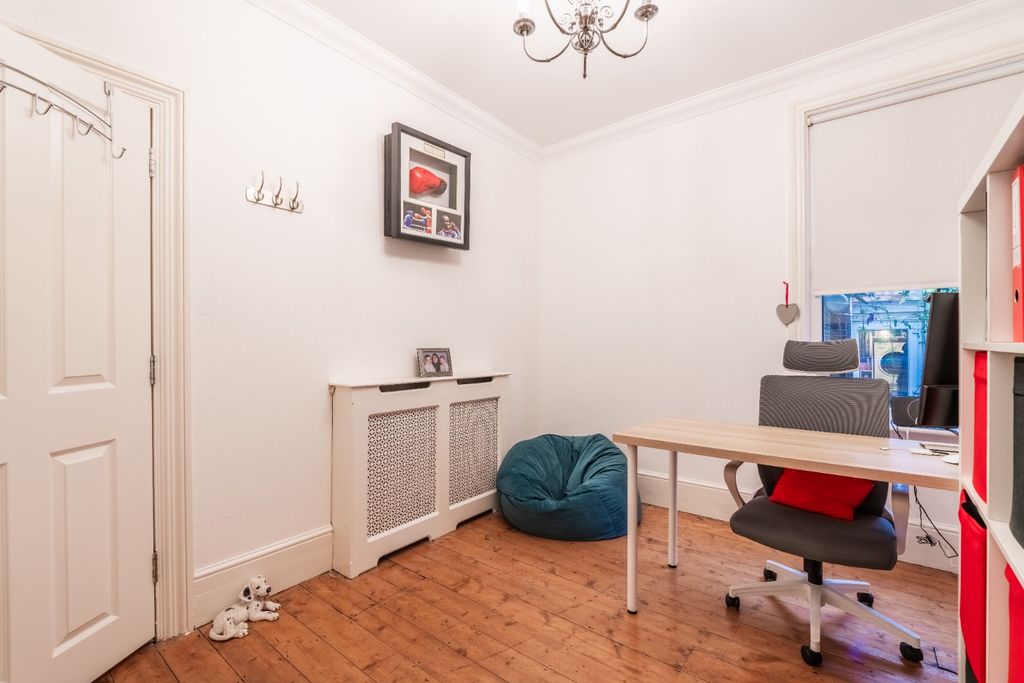 Additional image 7 of 4 bed detached house for saleIzane Road, Bexleyheath, Kent DA6