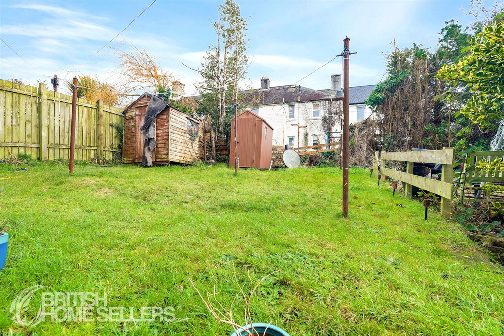 Additional image 14 of 2 bed flat for saleOld Luss Road, Helensburgh, Argyll And Bute G84