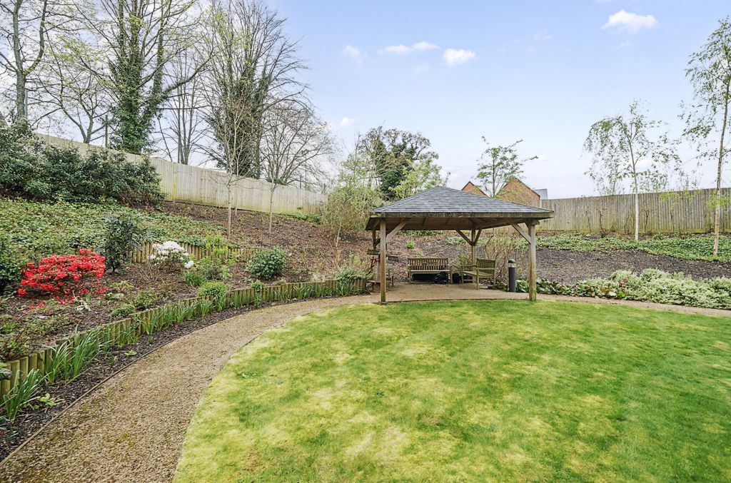 Additional image 9 of 1 bed flat for saleThe Dean, Alresford, Hampshire SO24