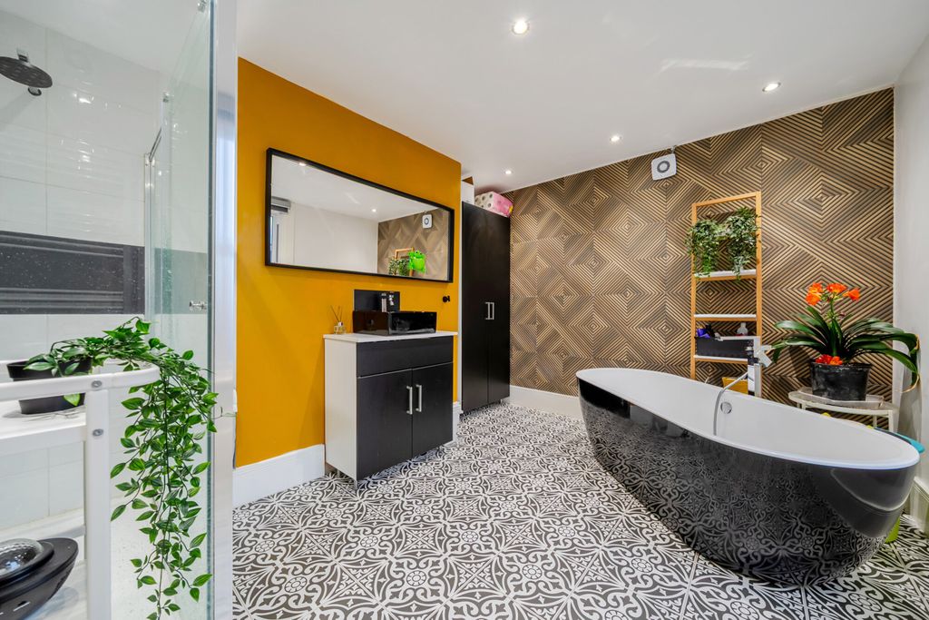 Additional image 10 of 5 bed detached house for salePicardy Road, Belvedere DA17