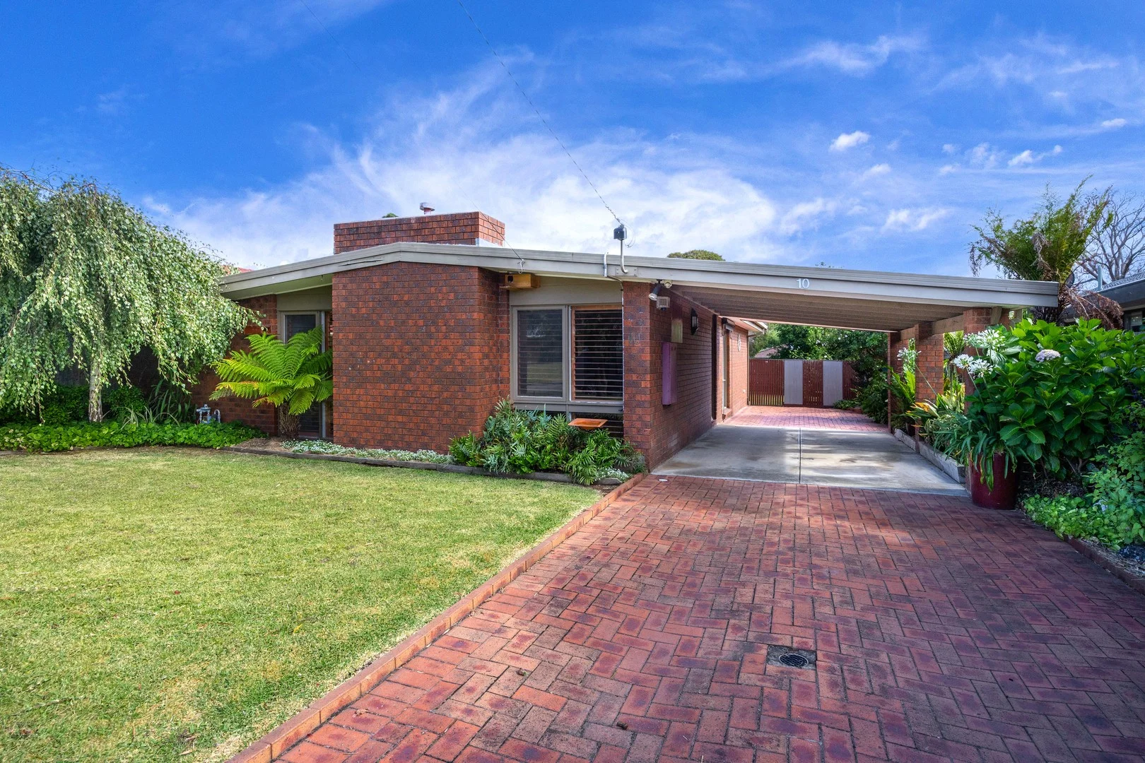 10 Carcoola Court, Rosebud VIC 3939