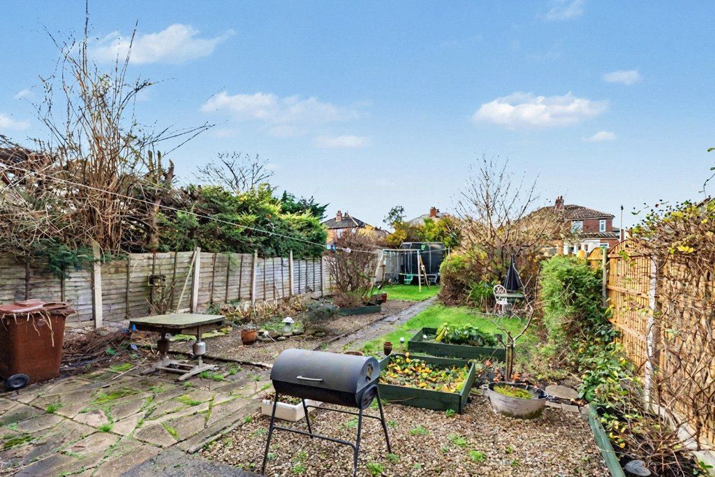 Additional image 8 of 5 bed semi-detached house for saleKirkdale Drive, Leeds, West Yorkshire LS12
