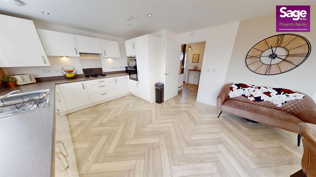 Additional image 8 of 4 bed detached house for saleHeol Lowri, Pontrhydyrun, Cwmbran NP44