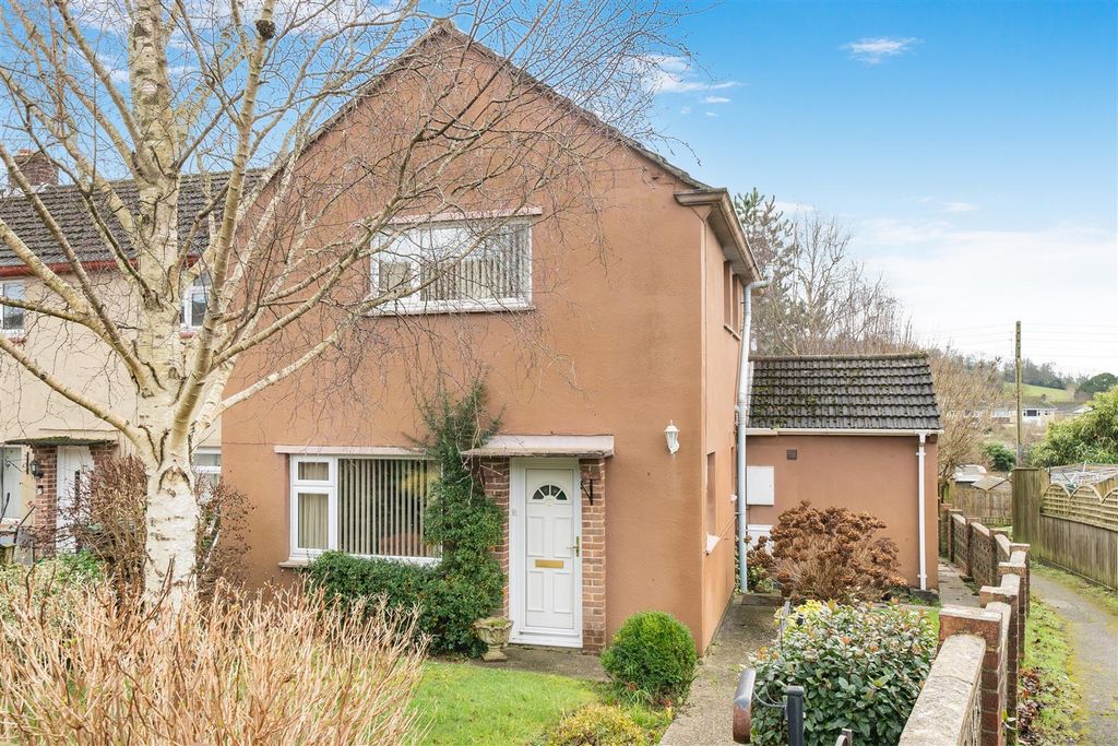 3 bed semi-detached house for saleGerrards Green, Beaminster DT8