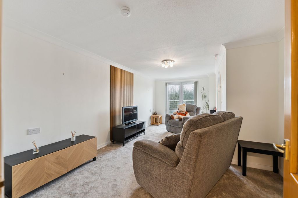 Additional image 2 of 1 bed property for saleFairview Court, Main Street, Milngavie G62