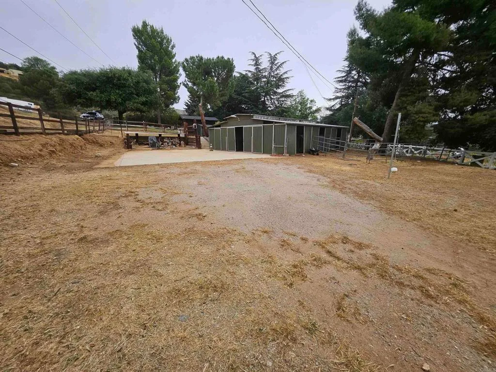 Additional image 67 of 40275 Avenida Cerrovista, Cherry Valley, CA 92223
