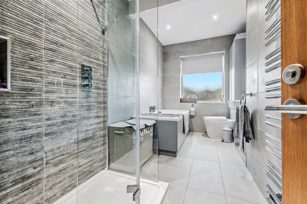 Additional image 10 of 5 bed semi-detached house for saleKirkdale Drive, Leeds, West Yorkshire LS12