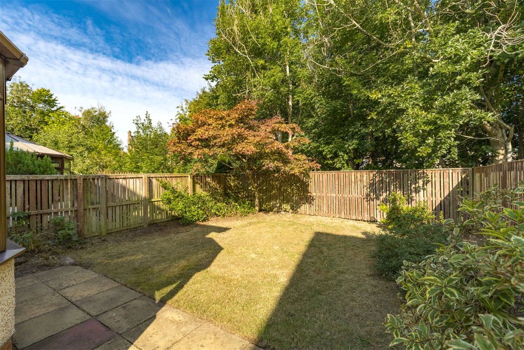 Additional image 2 of 3 bed property for saleBavelaw Gardens, Balerno EH14