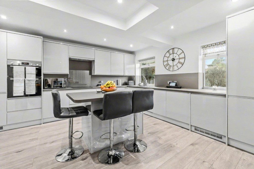 Additional image 11 of 5 bed semi-detached house for saleKirkdale Drive, Leeds, West Yorkshire LS12