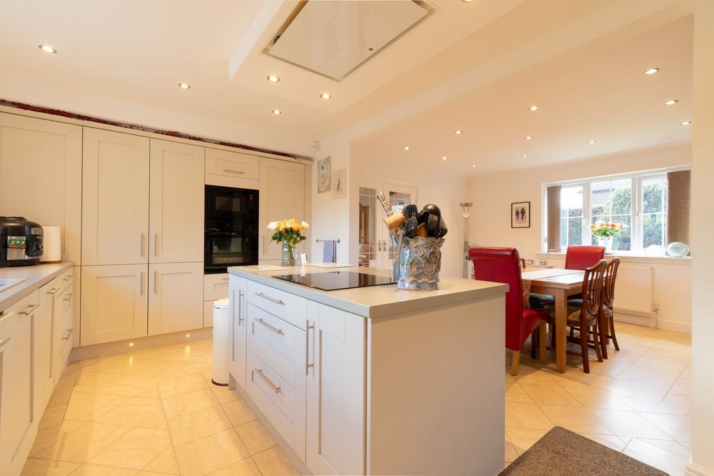 Additional image 6 of 3 bed detached house for saleWentworth Street, Birdwell, Barnsley S70
