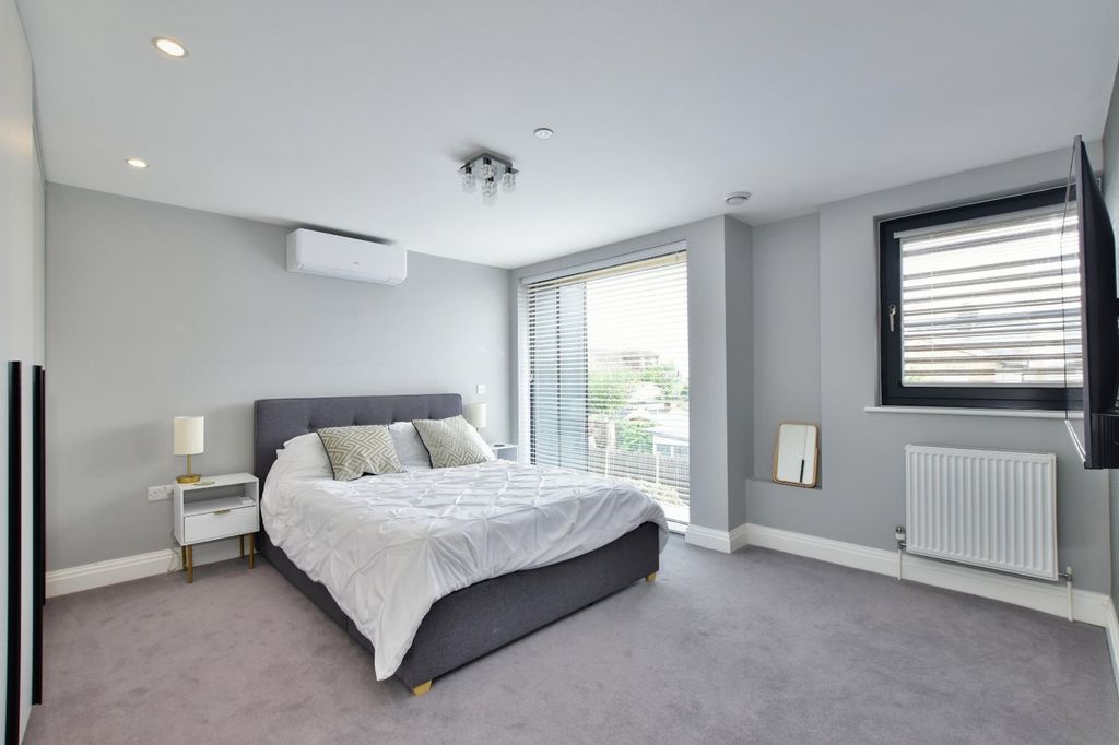 Additional image 22 of 4 bed detached house for saleAdrian Road, Abbots Langley WD5