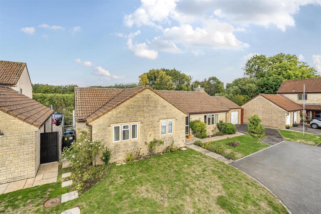 Brookside, West Coker, Yeovil photo 2