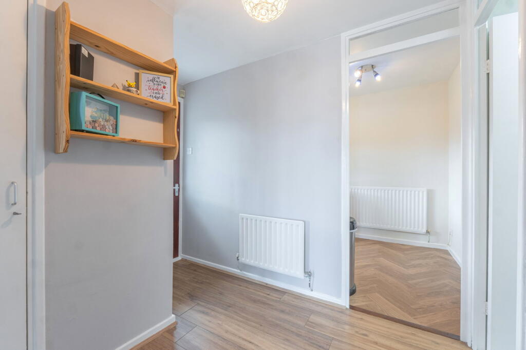 105 High Trees Close, Redditch, B98 7XL photo 5