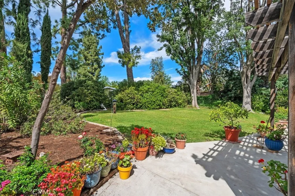 Additional image 3 of 24133 Albers Street, Woodland Hills, CA 91367