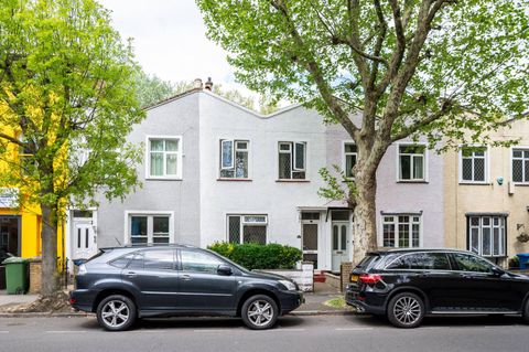 Plough Way, Rotherhithe, London SE16