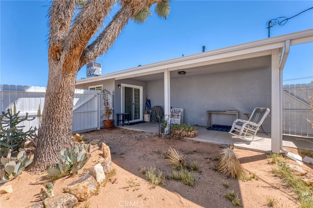 Additional image 71 of 58780 Buena Vista Dr, Yucca Valley, CA 92284