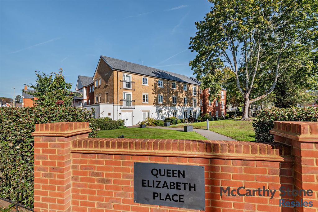 Additional image 34 of 2 bed flat for saleQueen Elizabeth Place, Orchard Lane, Alton GU34