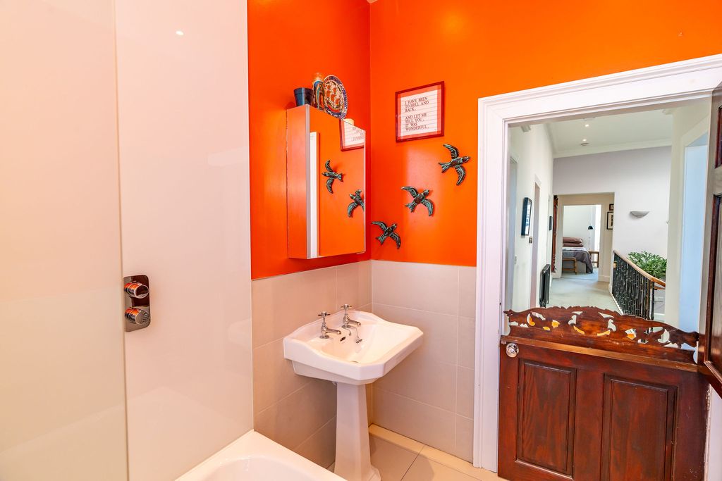 Additional image 25 of 3 bed flat for sale23/5 Dublin Street, New Town, Edinburgh EH1