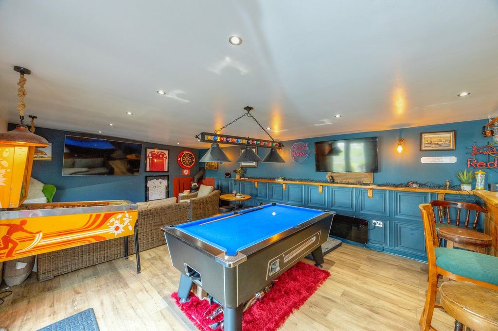 Additional image 40 of 4 bed detached house for saleThe Green, Royston, Barnsley S71