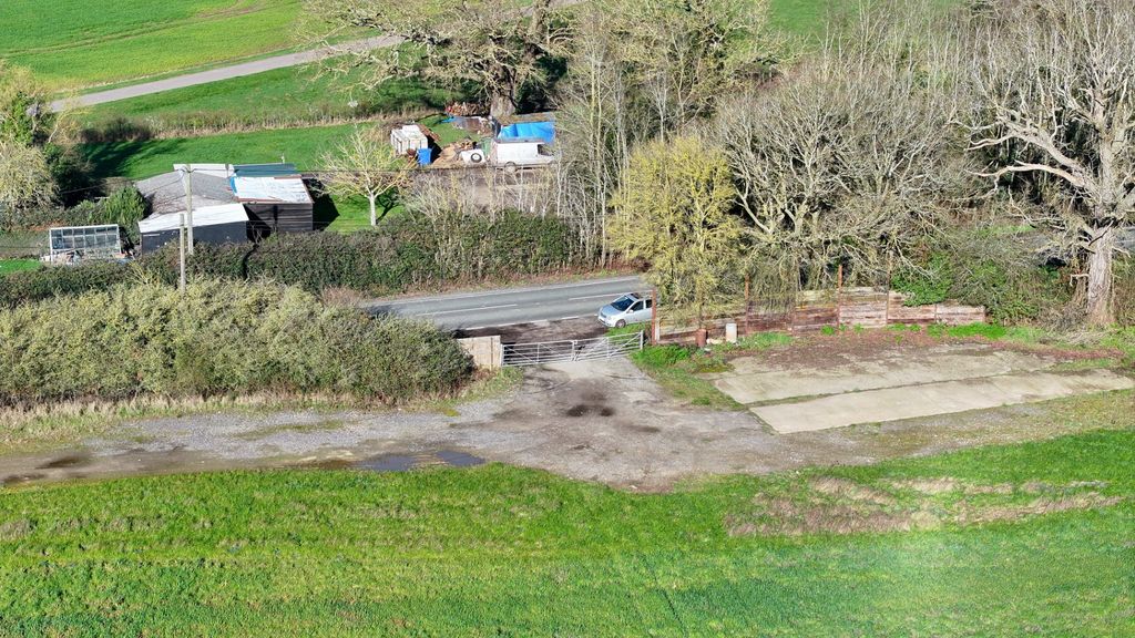 Land for saleWrittle Road, Margaretting CM4