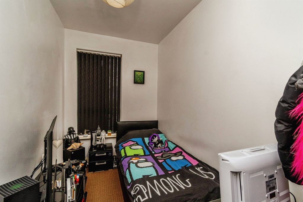 Additional image 8 of 2 bed flat for saleLowbridge Walk, Bilston WV14