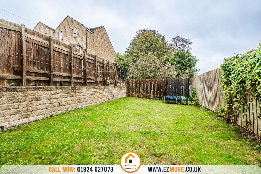 Additional image 12 of 2 bed flat for saleAlder Mews, Batley WF17