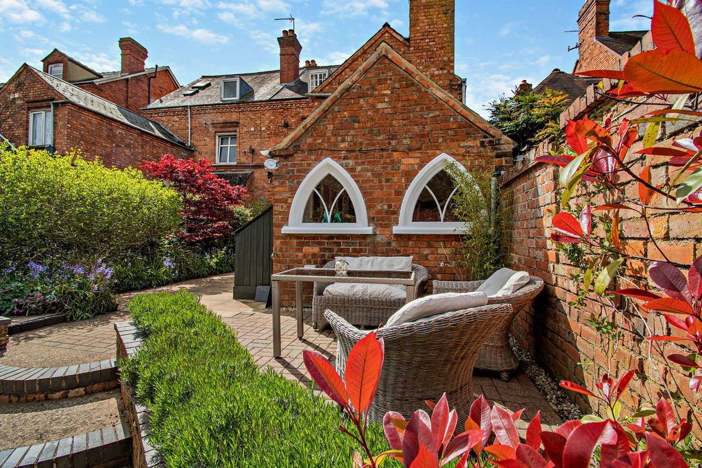 Additional image 36 of 5 bed property for saleOxford Road, Banbury OX16