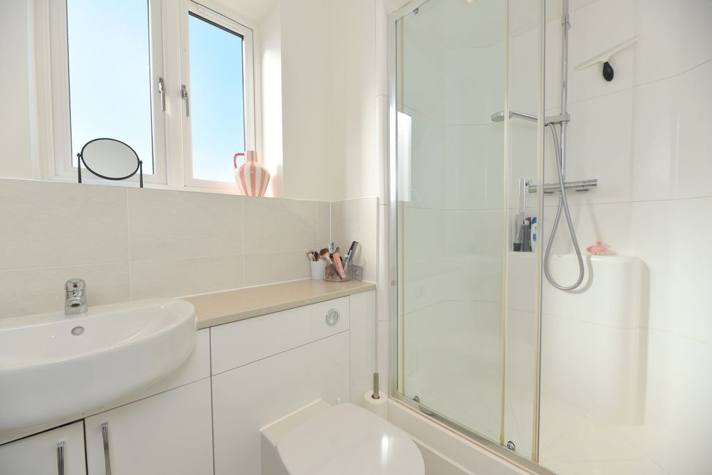 Additional image 18 of 4 bed semi-detached house for saleWharf Mews, Biggleswade SG18