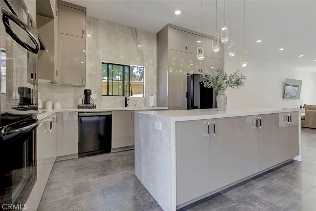 Additional image 16 of 10823 Parr Ave, Sunland, CA 91040