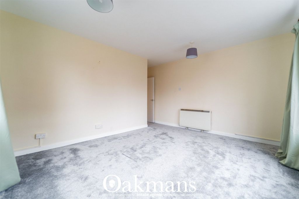 2 bed flat for saleWingate Close, Birmingham, West Midlands B30 photo 4